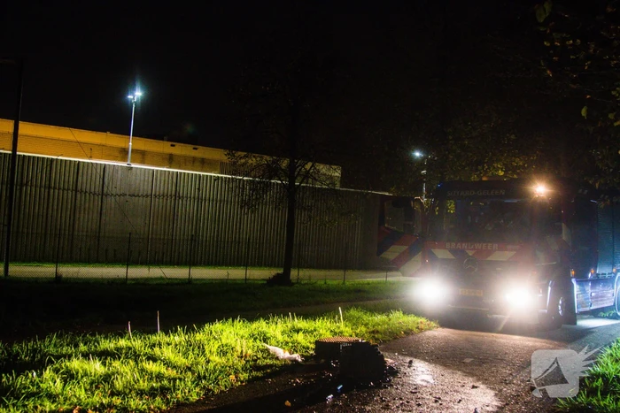 Vuurwerkshow naast gevangenis, brandweer ingezet
