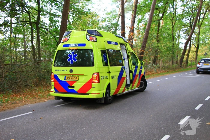 Wielrenner gewond na val