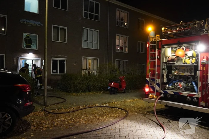 Bewoner gered na brand op tweede etage