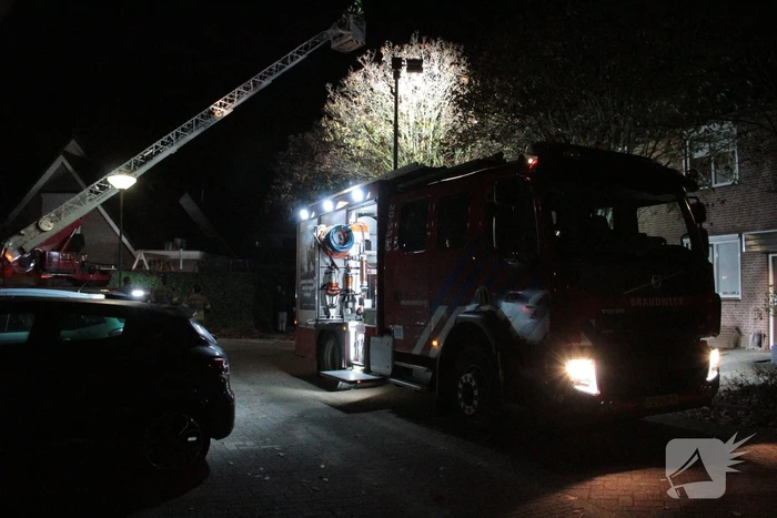 Schoorsteenbrand snel onder controle