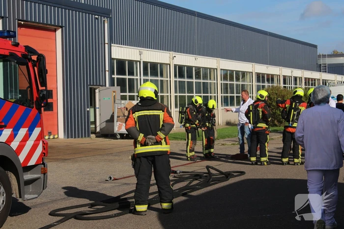 Bedrijfspand ontruimt door chemische reactie
