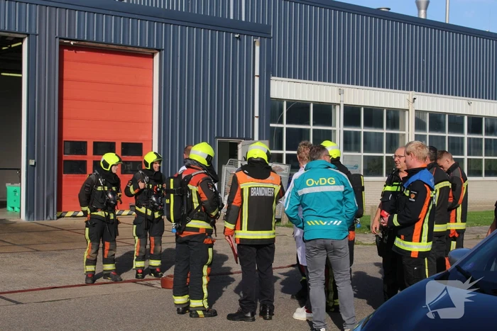 Bedrijfspand ontruimt door chemische reactie