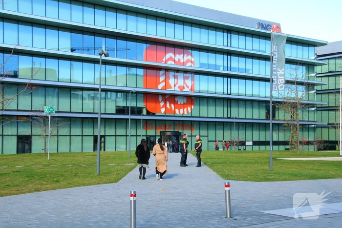 Kortstondige demonstratie bij ING kantoor