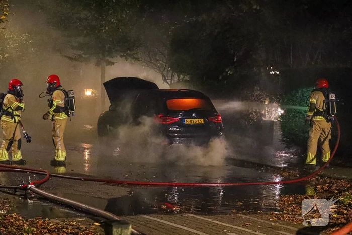 Elektrische BMW iX3 vliegt in brand
