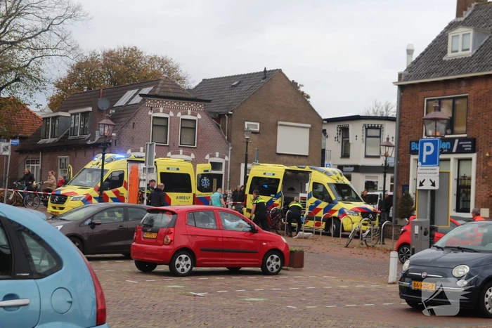 Traumahelikopter landt op brug