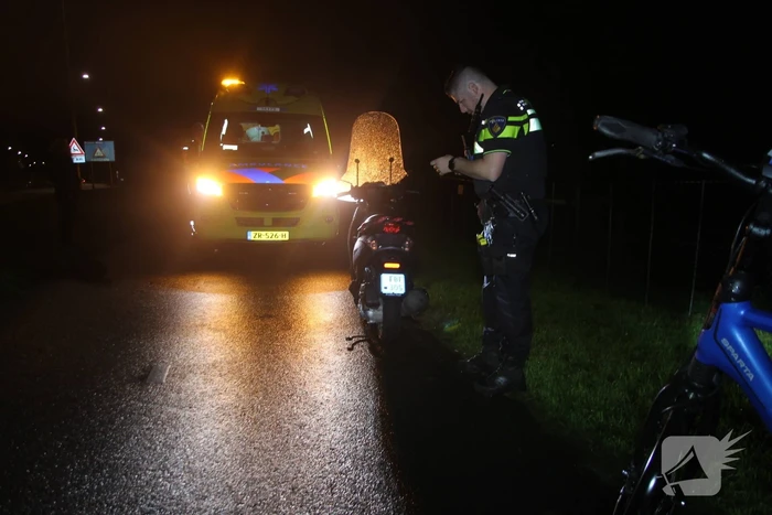 Voetganger vlucht na aanrijding