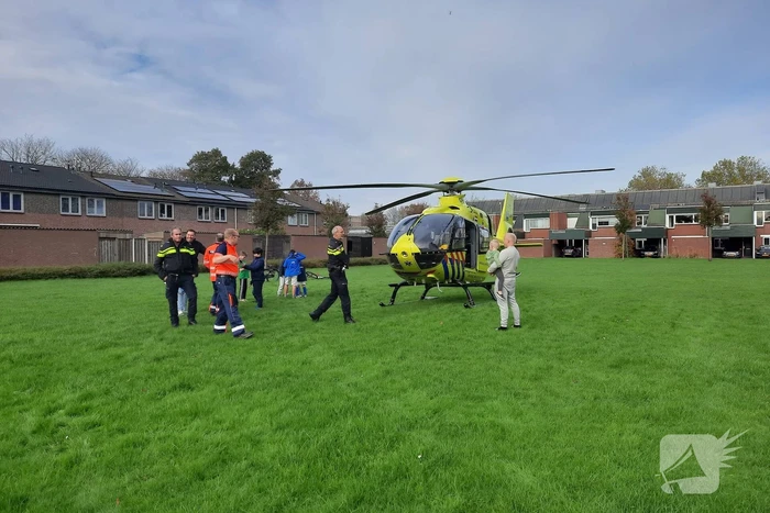 Traumateam assisteert ambulancedienst