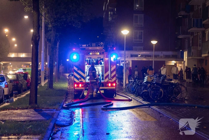 Tientallen appartementen ontruimd door brand