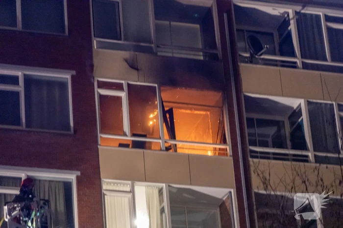 Tientallen appartementen ontruimd door brand