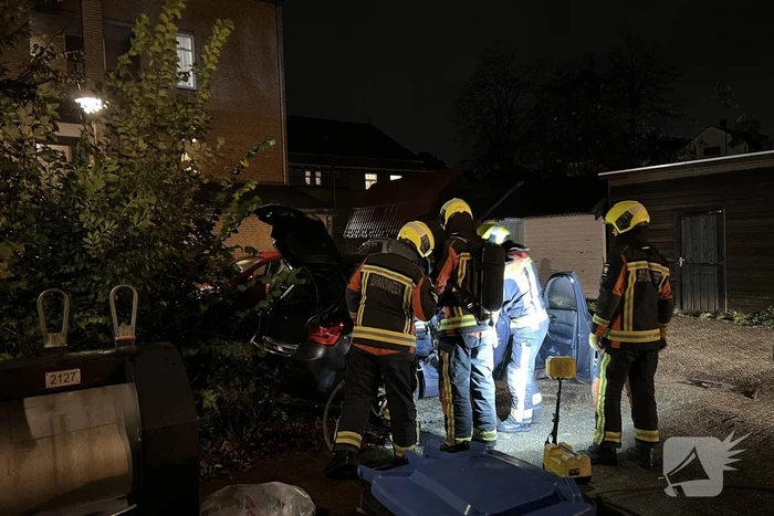 Autobrand snel onder controle