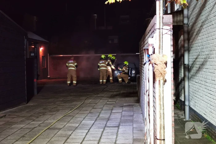 Auto beschadigd door brand