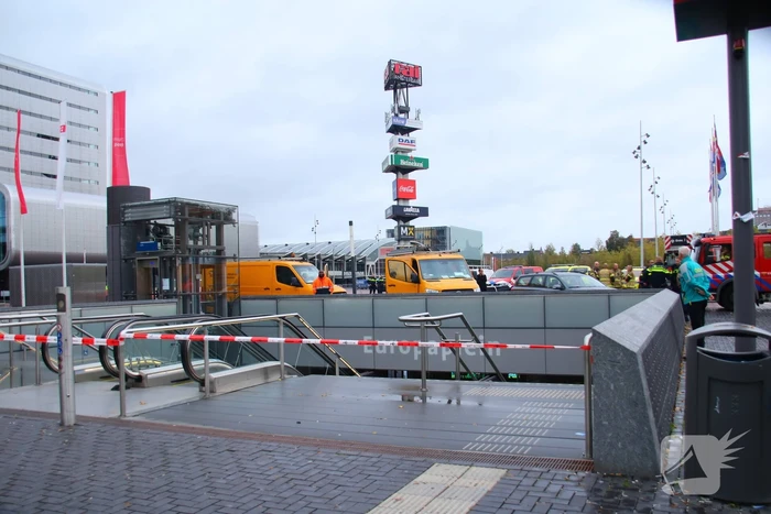 Veel rookontwikkeling op metrostation