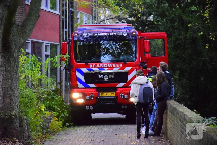 Meerdere bewoners gecontroleerd na rookinhalatie