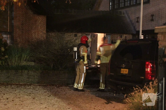 Onderzoek naar vreemde lucht in woning