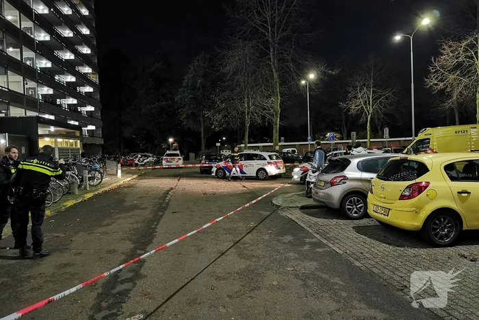 Persoon gewond bij steekincident in woning