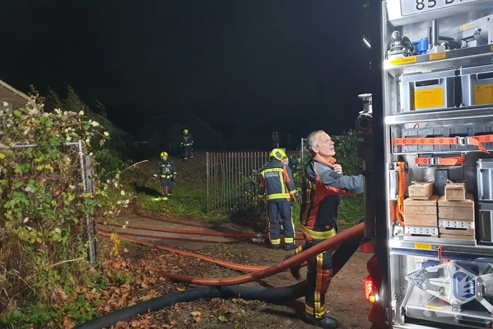 Grote brand in bedrijfspand
