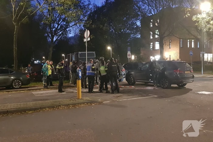 Arrestatieteam oefent gijzeling in school