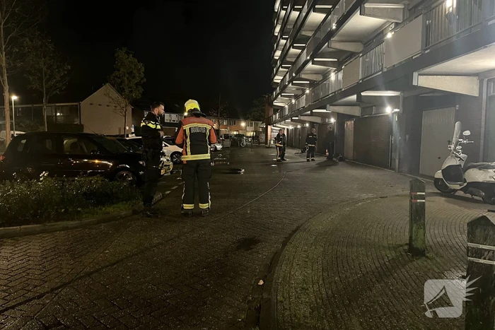 Brandweer onderzoekt benzinelucht