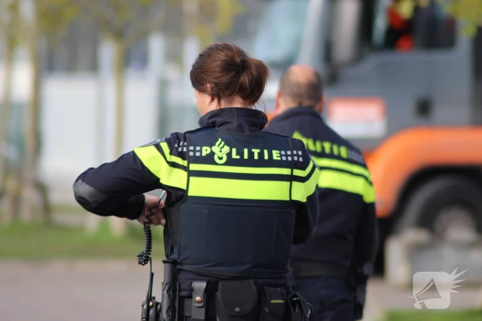 Preventieve drugscontrole bij loodsen op industrieterrein
