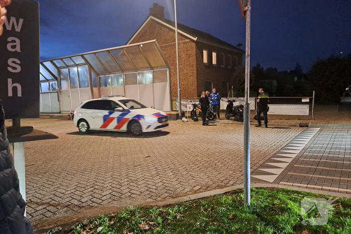 Gewonde na botsing tussen auto en scooter