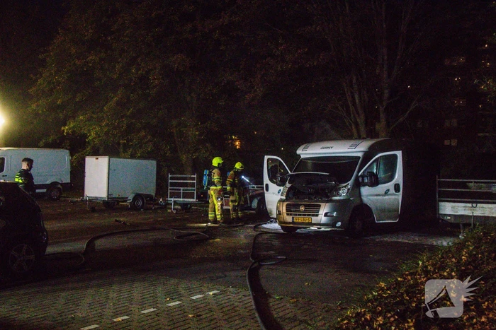 Wederom camper in brand gestoken