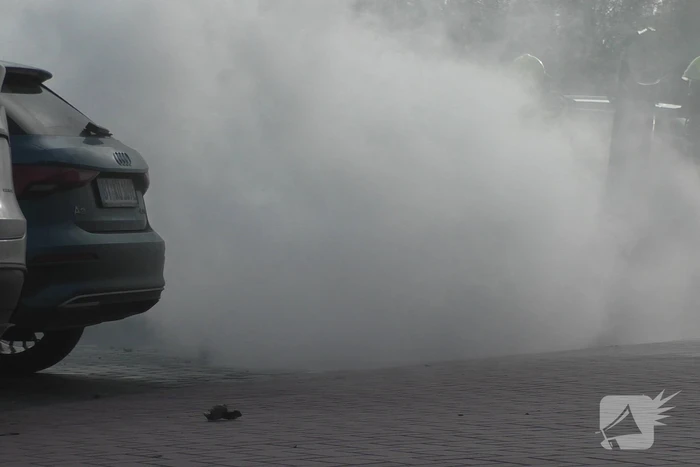 Hevige rookontwikkeling bij autobrand