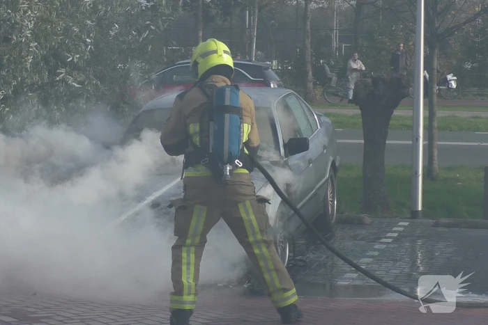 Hevige rookontwikkeling bij autobrand