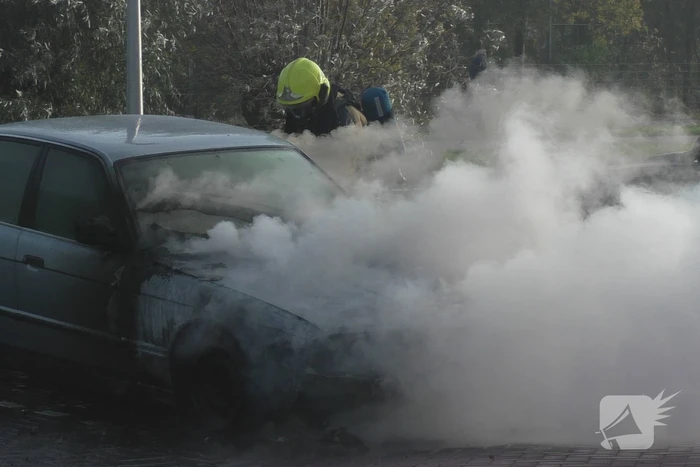 Hevige rookontwikkeling bij autobrand