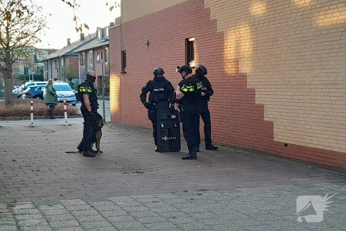 Grote inzet voor persoon met verward gedrag in woning