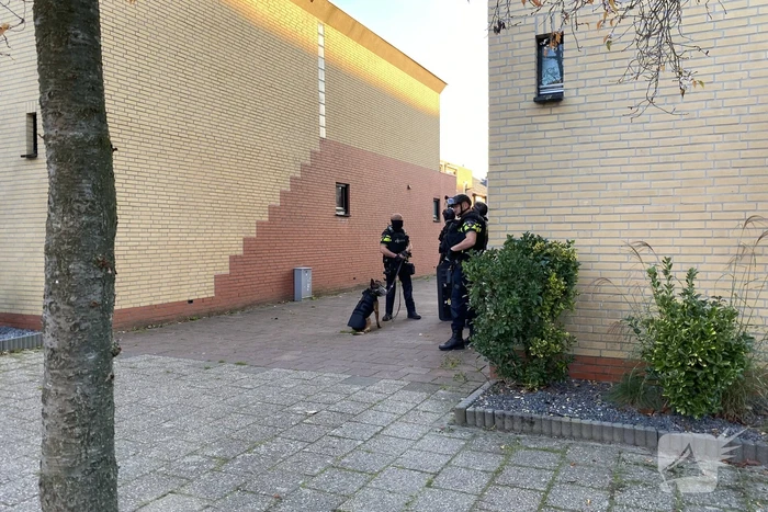 Grote inzet voor persoon met verward gedrag in woning