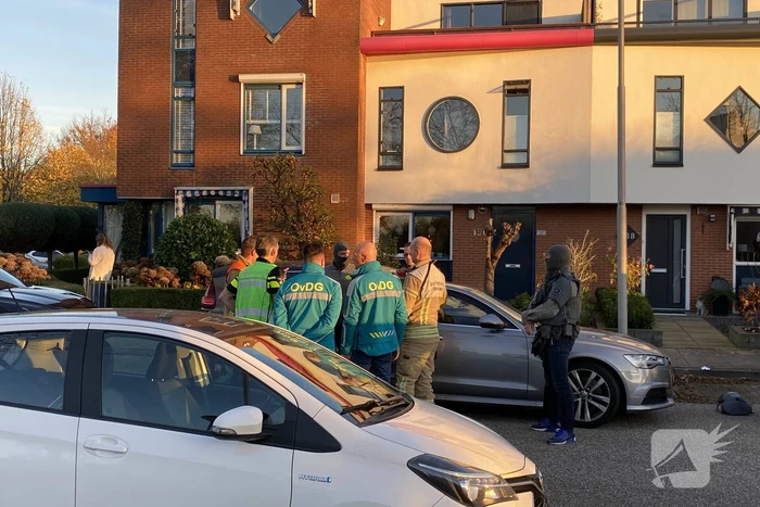 Grote inzet voor persoon met verward gedrag in woning
