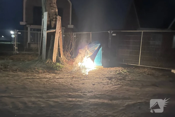 Dixi door brand verwoest