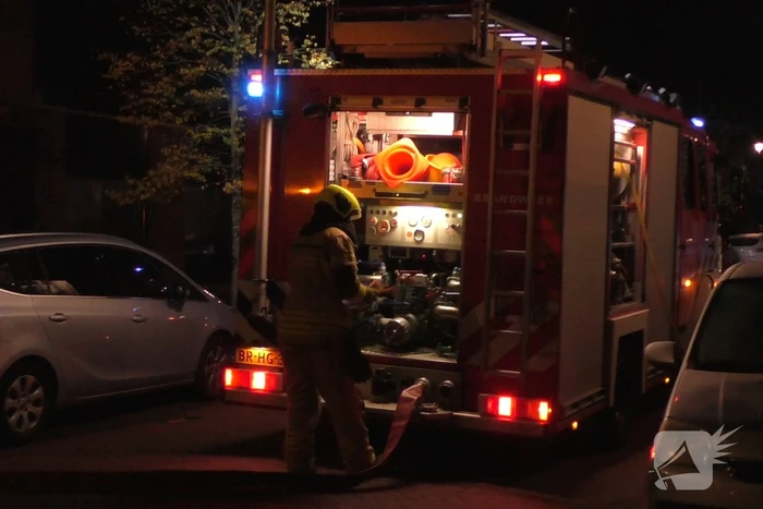 Auto gaat in vlammen op