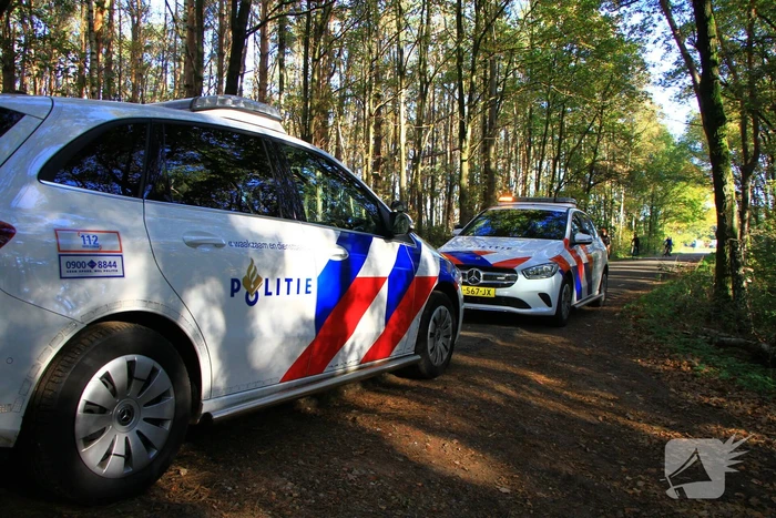 Meerdere mountainbikers ten val in bos, één zwaargewond