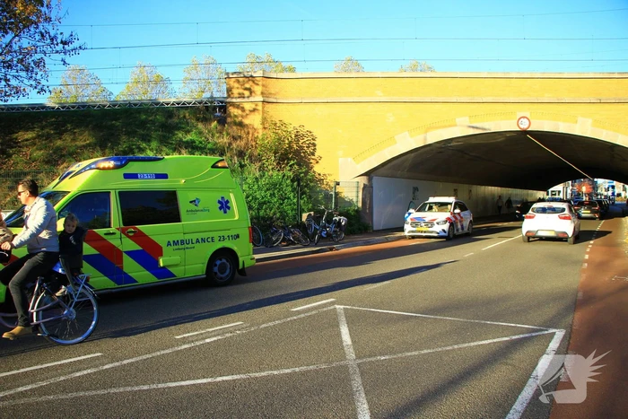 Fietser gewond bij aanrijding met personenauto