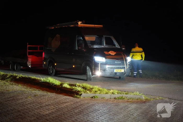 Veel schade bij ongeval tussen bestelbus en auto