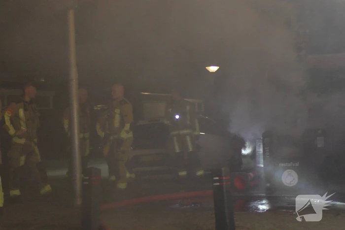 Veel rookontwikkeling bij brand in container