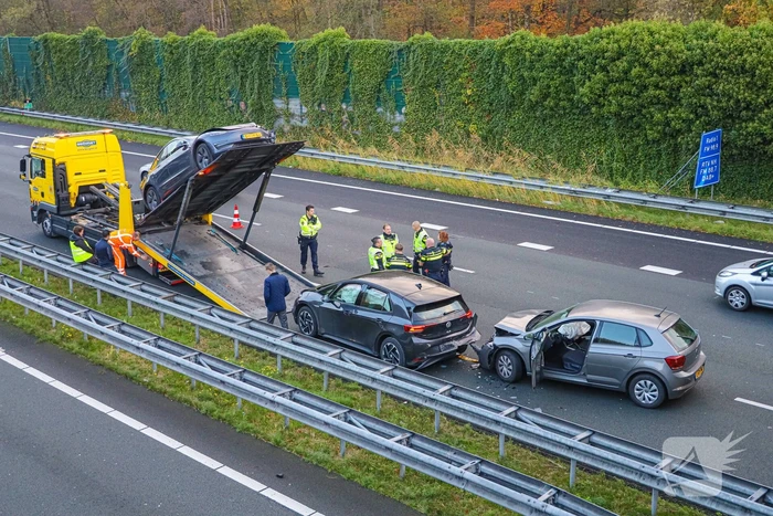 Meerdere voertuigen betrokken bij kettingbotsing