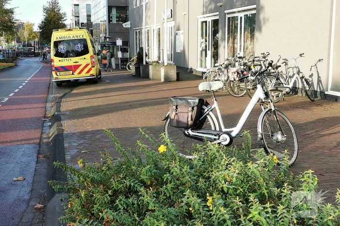 Fietser gewond bij botsing met auto