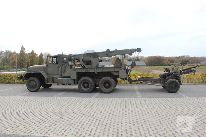 Militaire oefening op vliegbasis Valkenburg