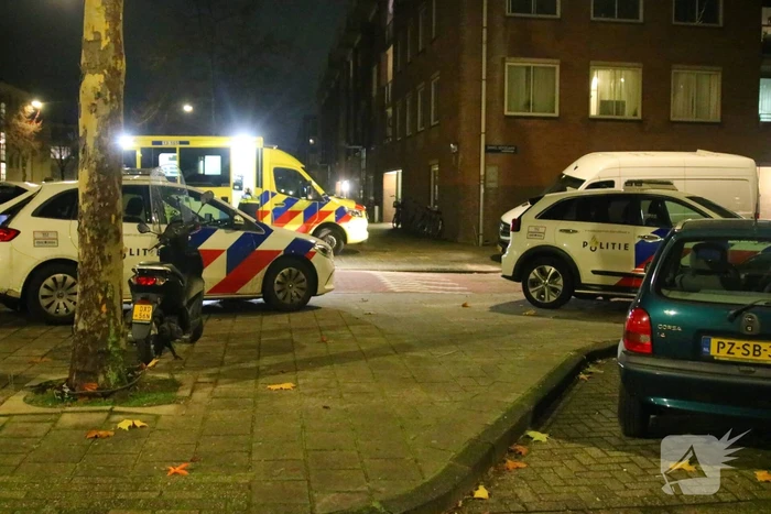 Pakketbezorger in woonwijk overvallen
