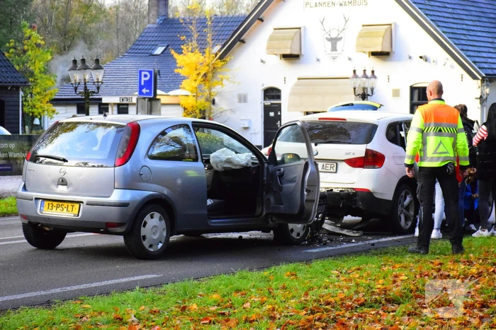 Schade en gewonde na aanrijding