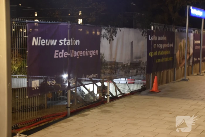 Weg afgesloten door plaatsing voetgangersbrug