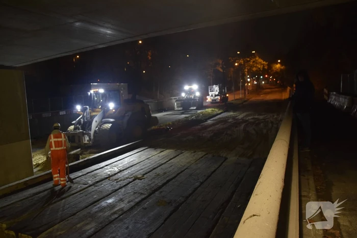 Weg afgesloten door plaatsing voetgangersbrug