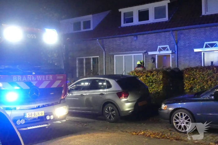 Persoon gewond bij woningbrand