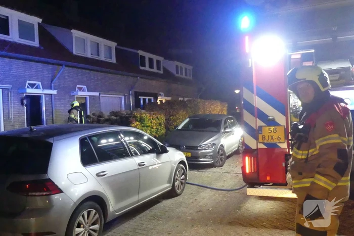 Persoon gewond bij woningbrand