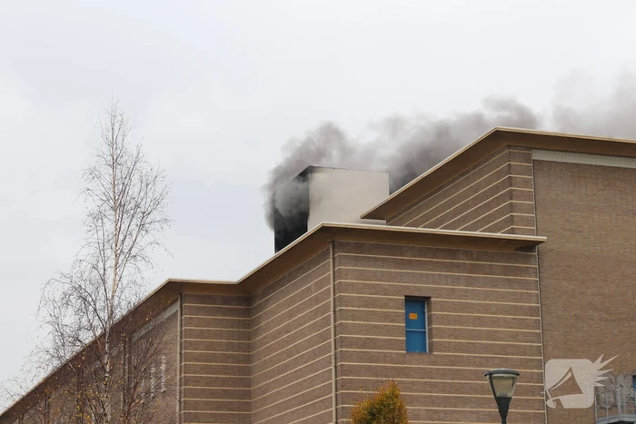 Flinke rookontwikkeling bij brand in hoogspanningscentrale