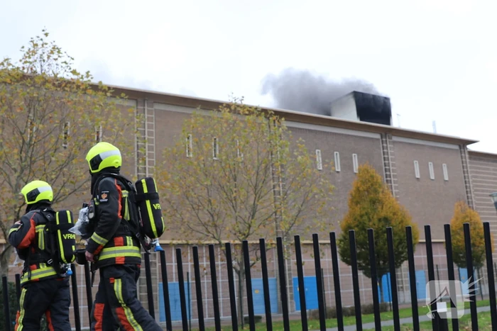 Flinke rookontwikkeling bij brand in hoogspanningscentrale