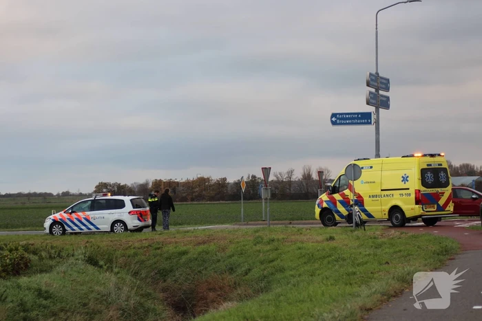 Automobilist en fietser in botsing