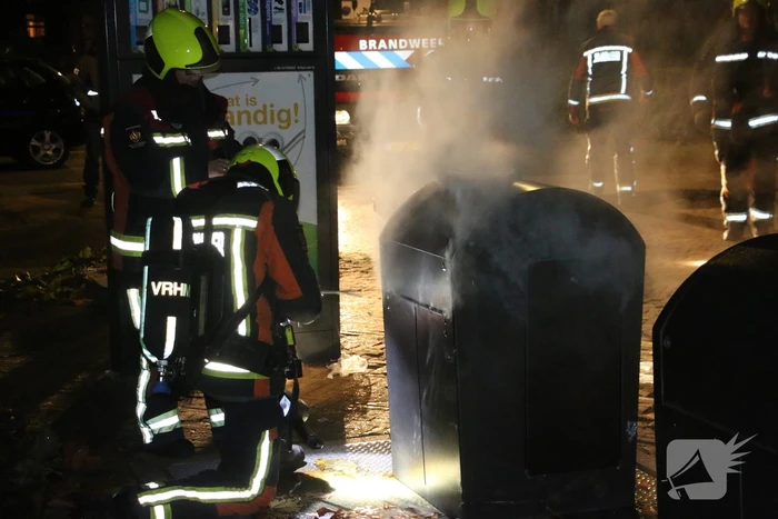 Vuurwerk veroorzaakt brand in container